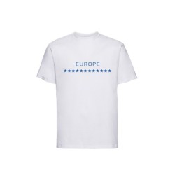 Valge t-särk lühikeste varrukatega ees sinisega EU tähetriip ja kiri EUROPE