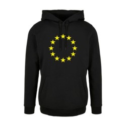 Must kapuutsiga pusa ees suurelt kollasega EU tähering