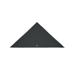 Must Minimastliku Eesti lipuga keskel pearätt